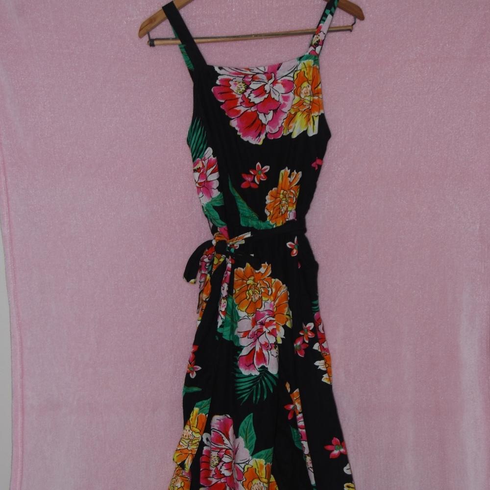 Black Floral Jumpsuit size Small